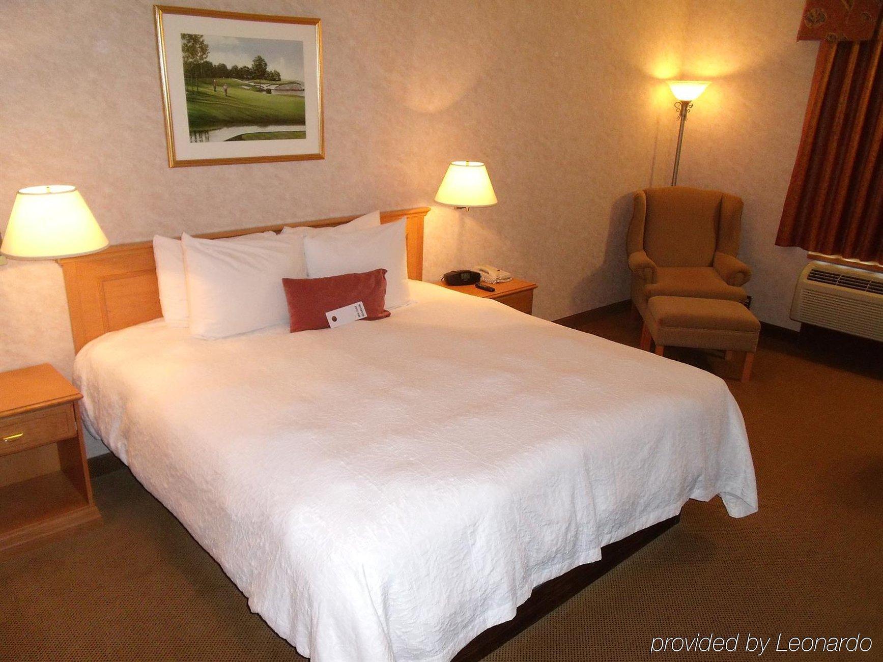 Humphry Inn And Suites Winnipeg Phòng bức ảnh