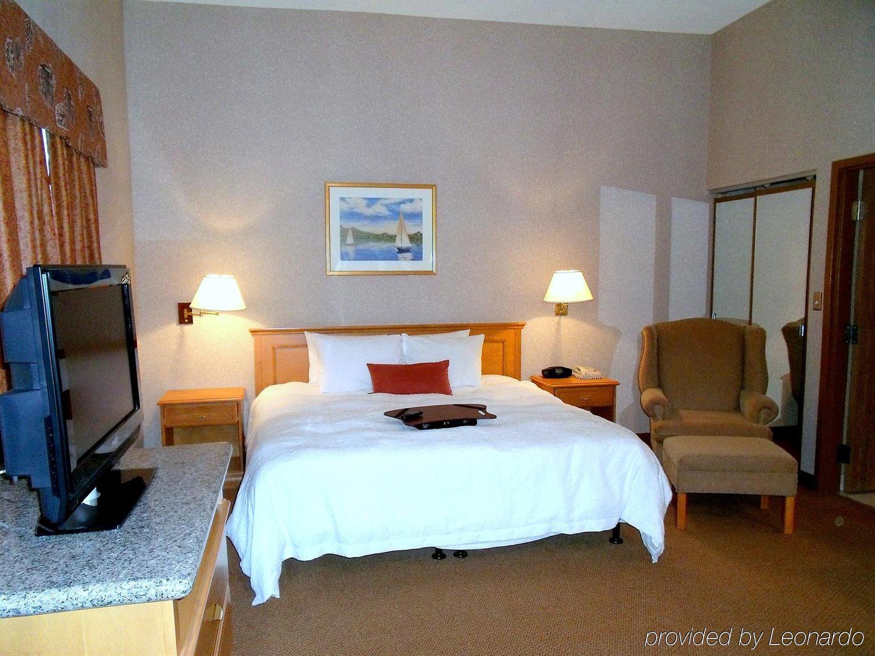 Humphry Inn And Suites Winnipeg Phòng bức ảnh