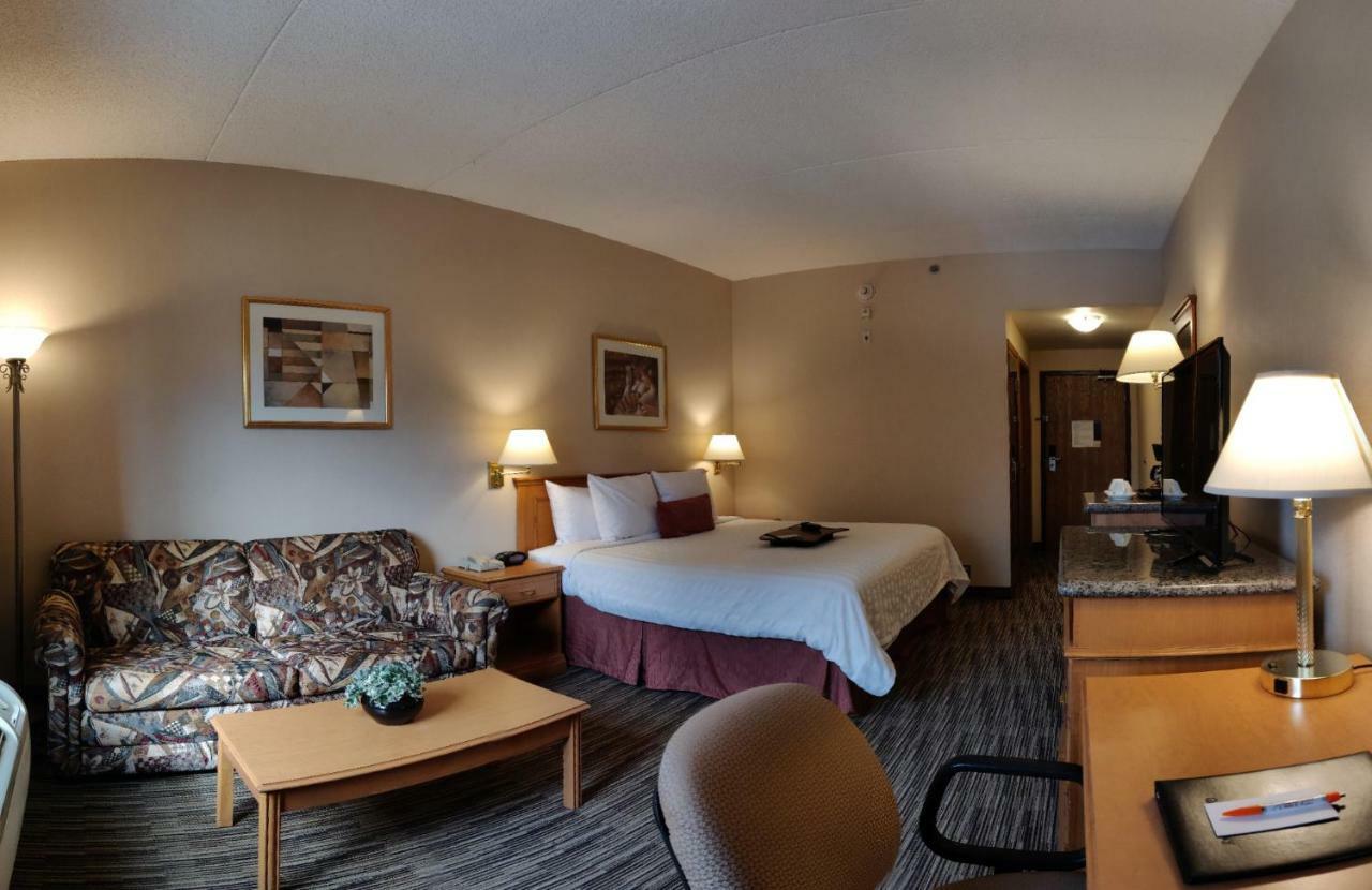 Humphry Inn And Suites Winnipeg Ngoại thất bức ảnh